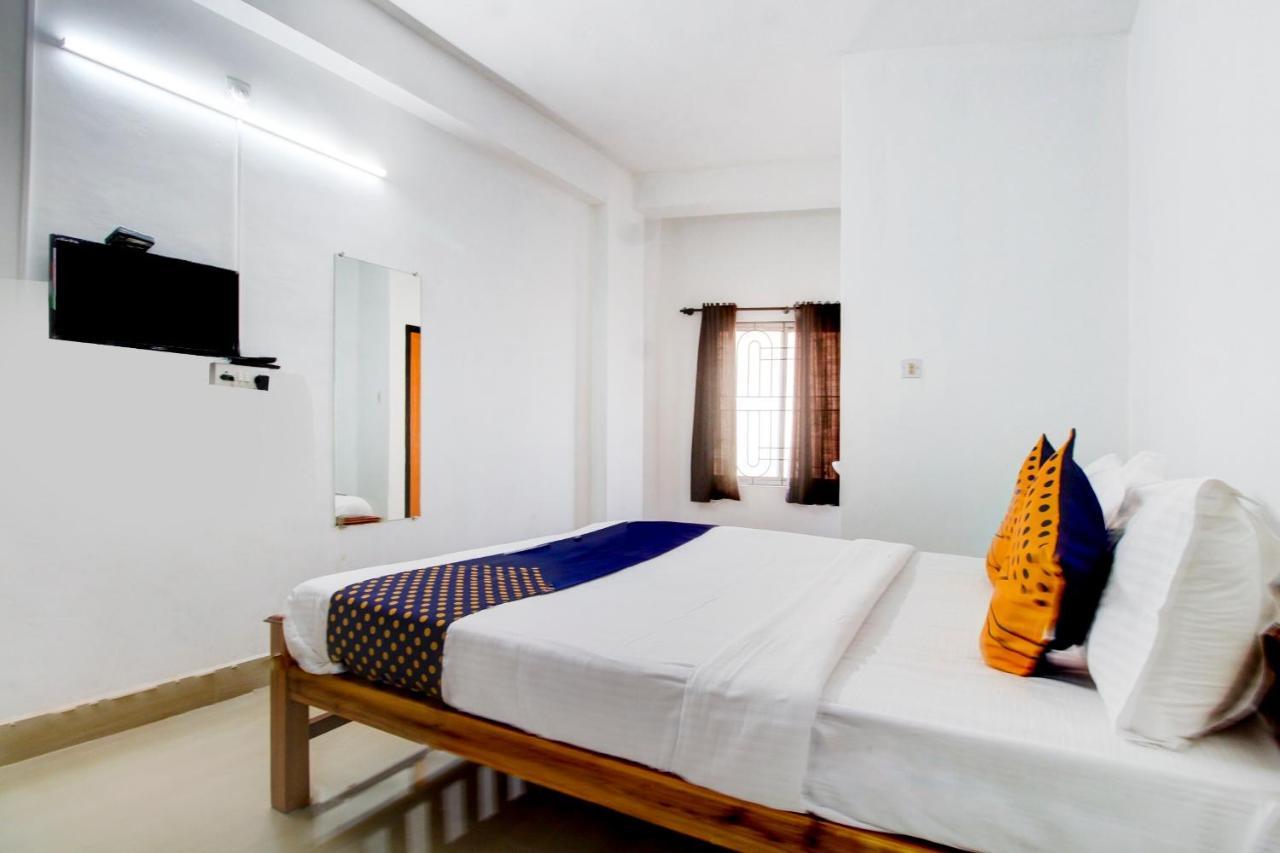 Spot On Hotel Samruddhi Residency Manipal Bagian luar foto
