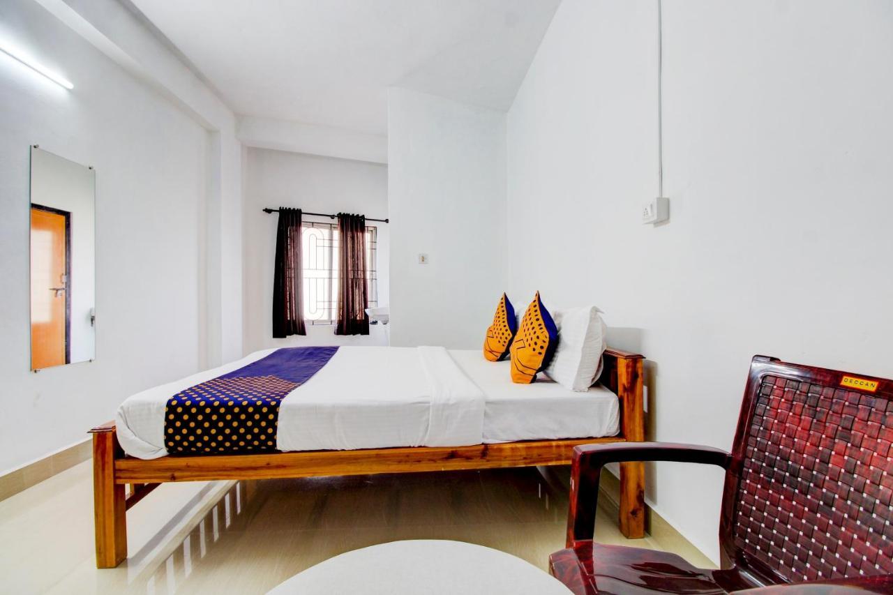 Spot On Hotel Samruddhi Residency Manipal Bagian luar foto